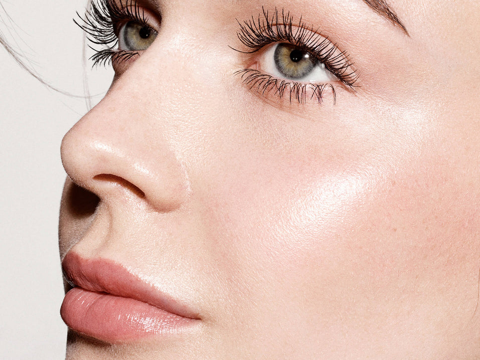 Want Voluminous Lashes? Try This Double-Ended Mascara