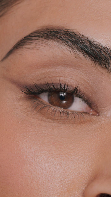 Defining Liner in Dark Brown on model